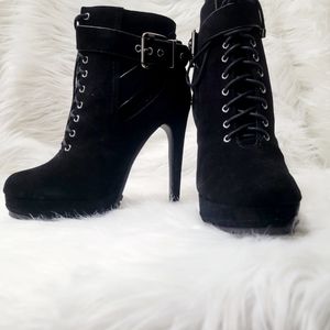 ALDO stocklin heel booties 7.5 black